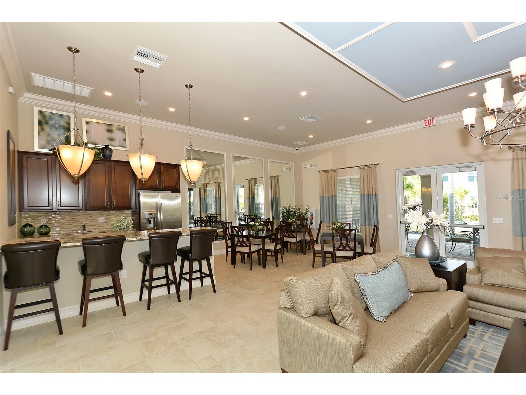 2858 Oriole Drive Sarasota FL 34243 A4692502 image30
