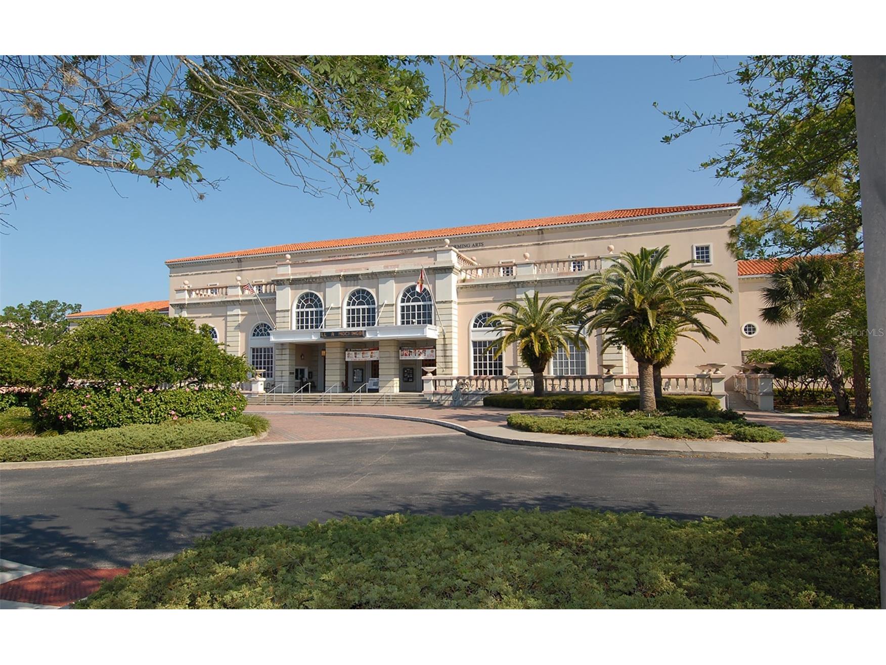 2858 Oriole Drive Sarasota FL 34243 A4692502 image36