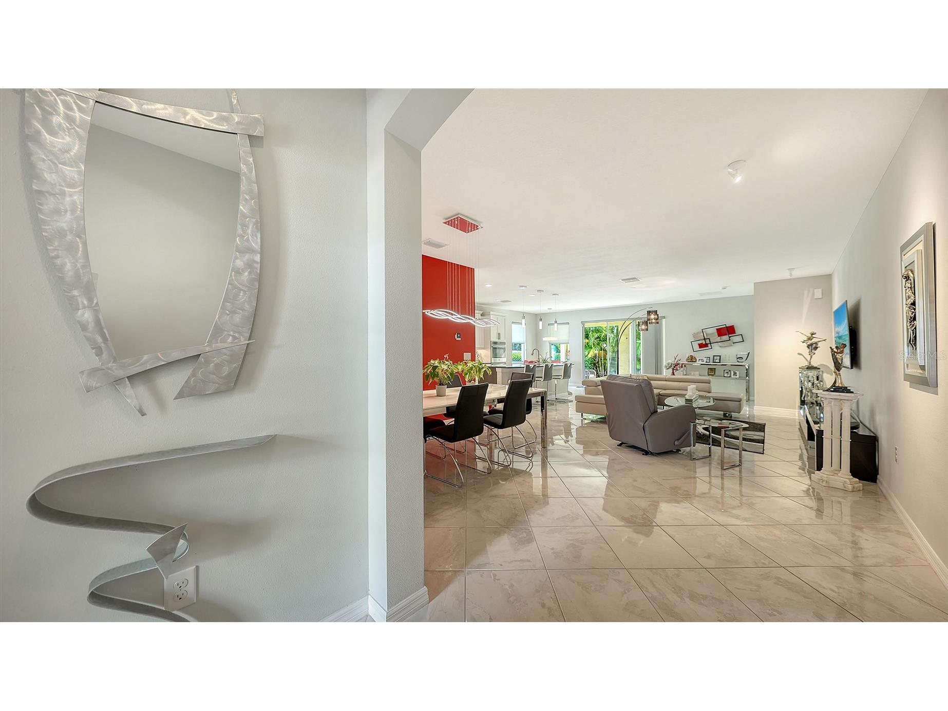 2858 Oriole Drive Sarasota FL 34243 A4692502 image4