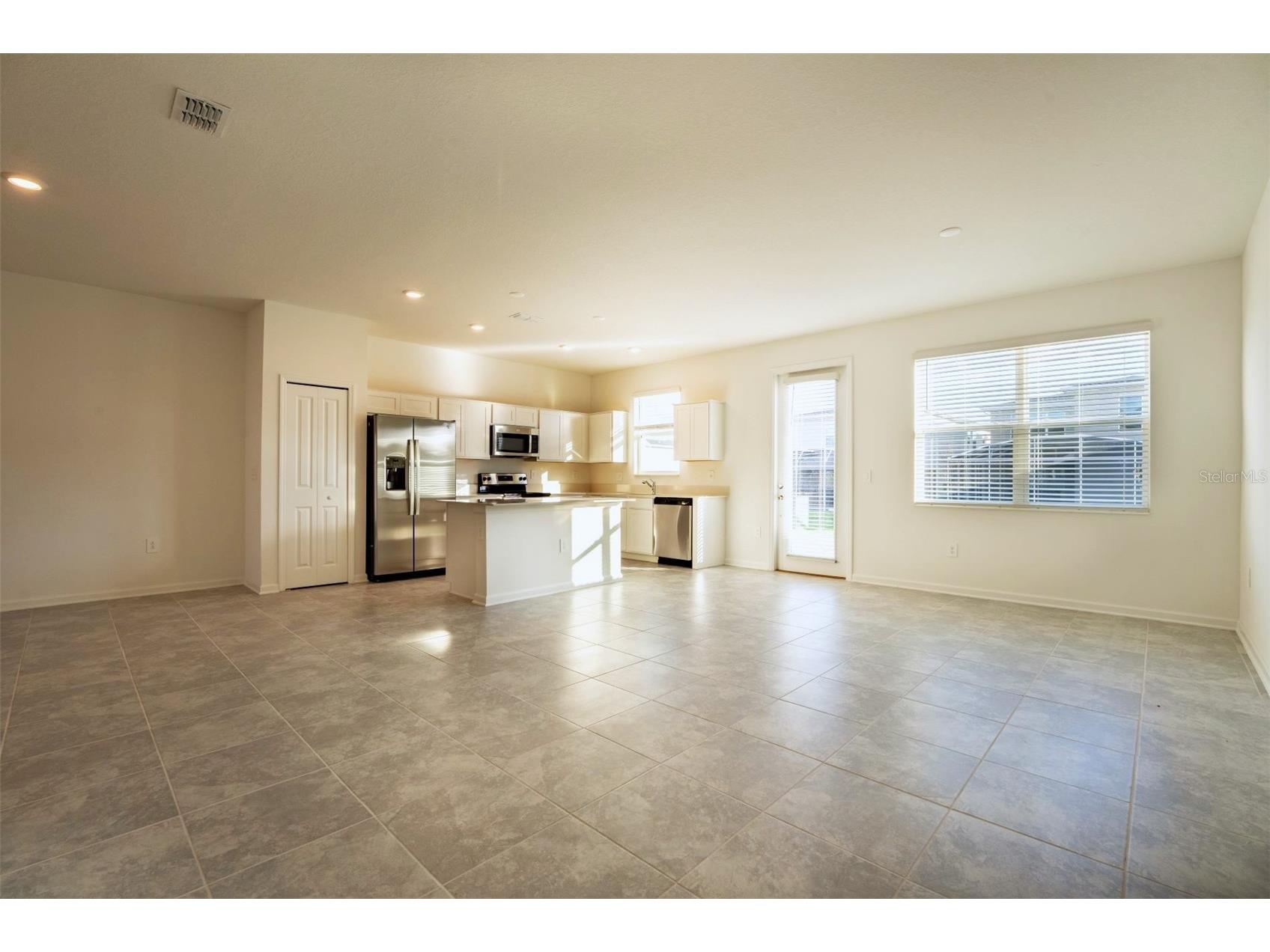 286 Bogey Drive Davenport FL 33896 S5152372 image5