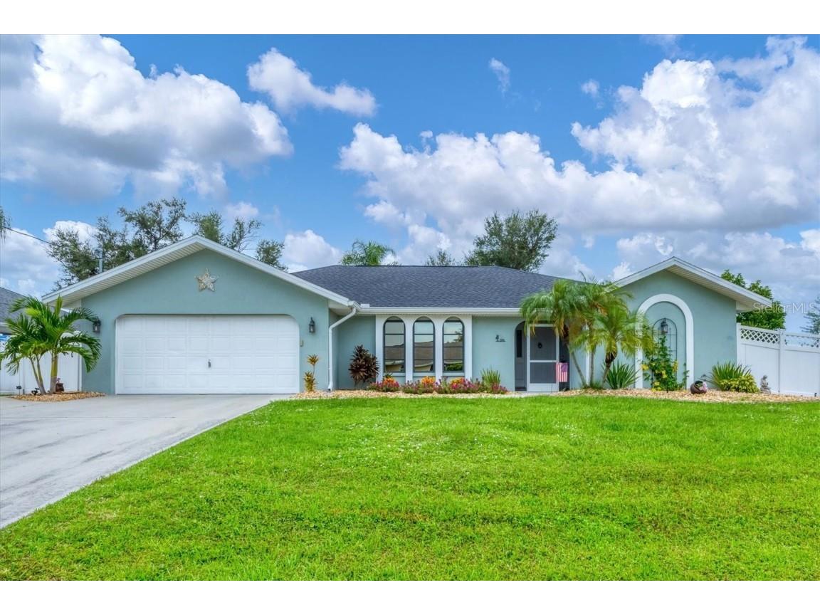 286 Mark Twain Lane Rotonda West FL 33947 D6143666 image1