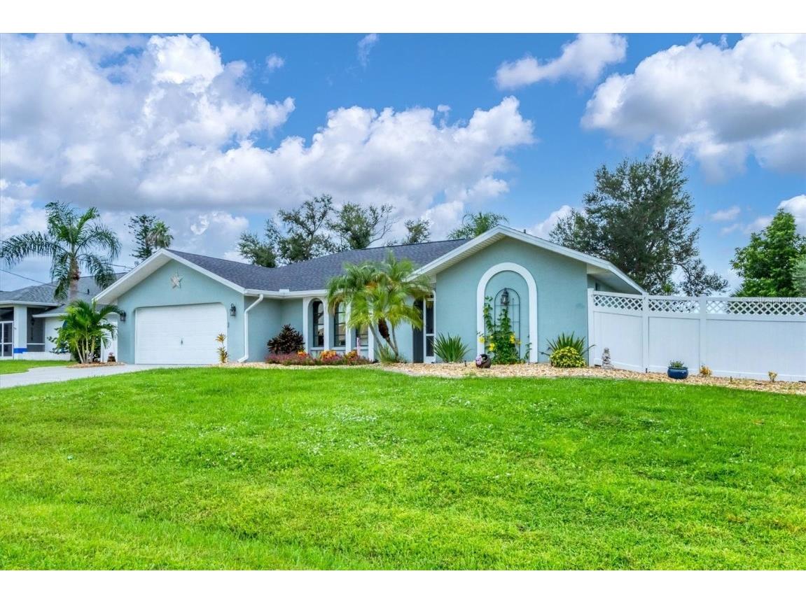 286 Mark Twain Lane Rotonda West FL 33947 D6143666 image2