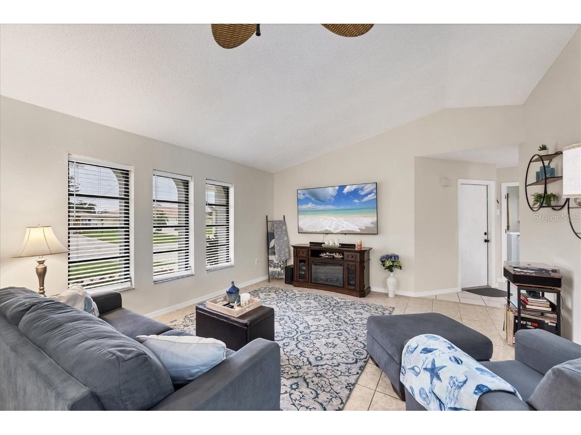 286 Mark Twain Lane Rotonda West FL 33947 D6143666 image5