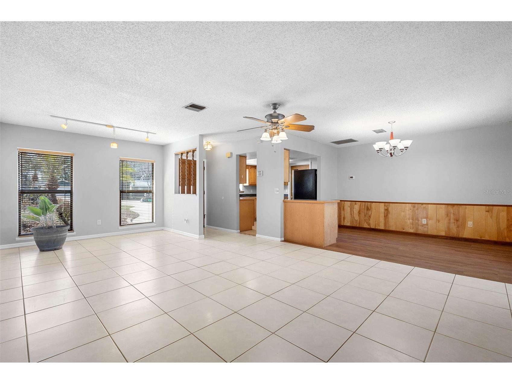 286 Valencia Road Debary FL 32713 V4947163 image4