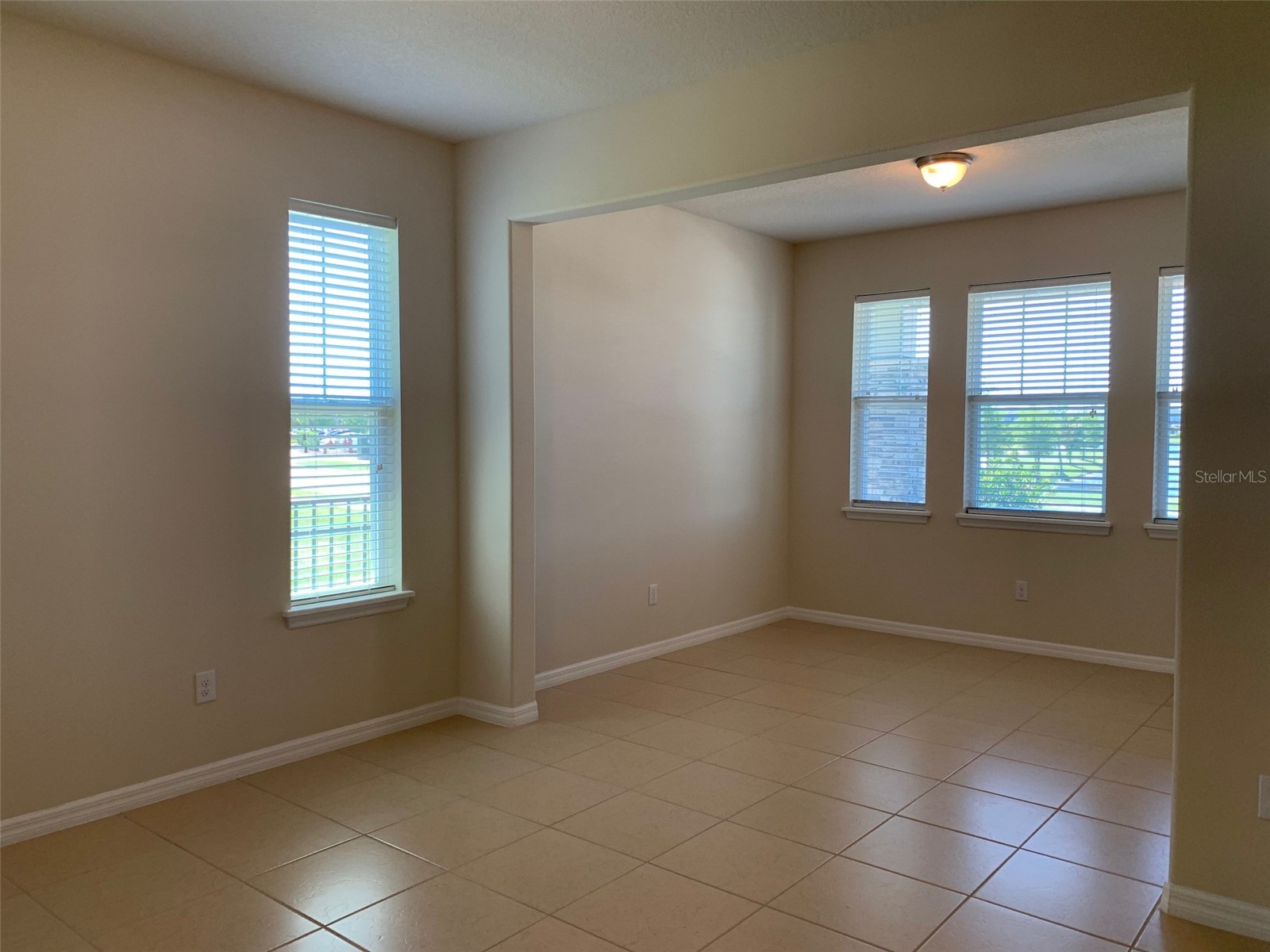2860 Chantilly Avenue Kissimmee FL 34741 O6422215 image4