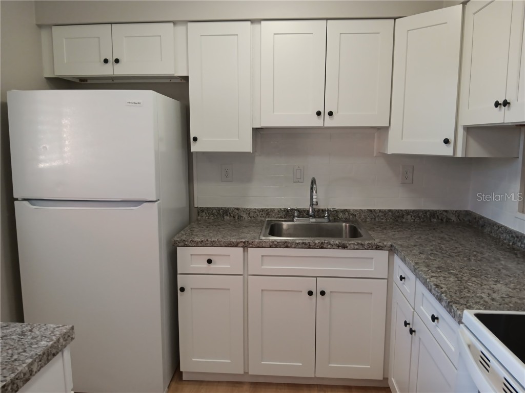 2860 N Powers Drive #8 Orlando FL 32818 O6260088 image6