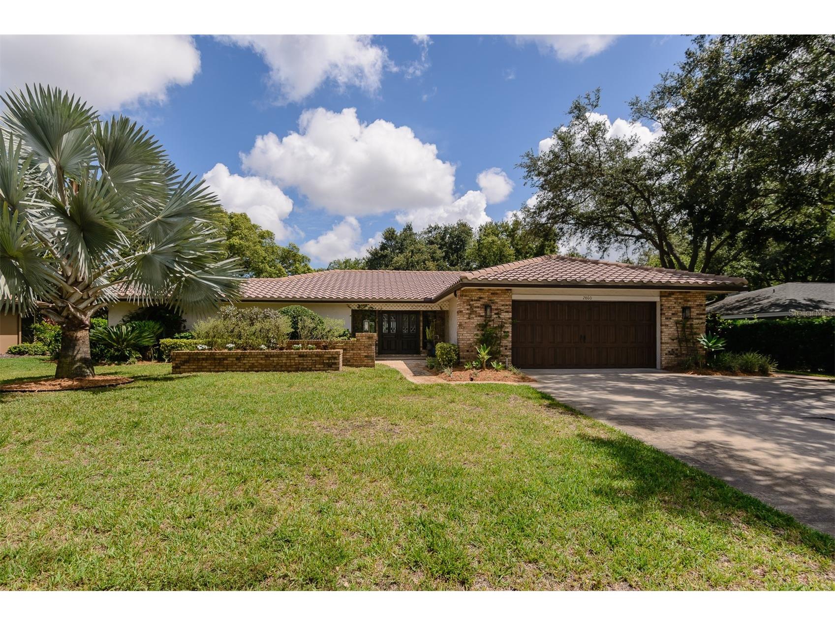 2860 Quail Hollow Road W Clearwater FL 33761 - LAKE ON #5 PINE COURSE TB8520420 image1