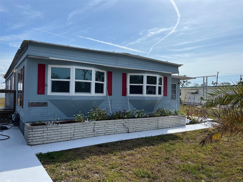 2861 Bourbon Street Englewood FL 34224 D6129723 image1