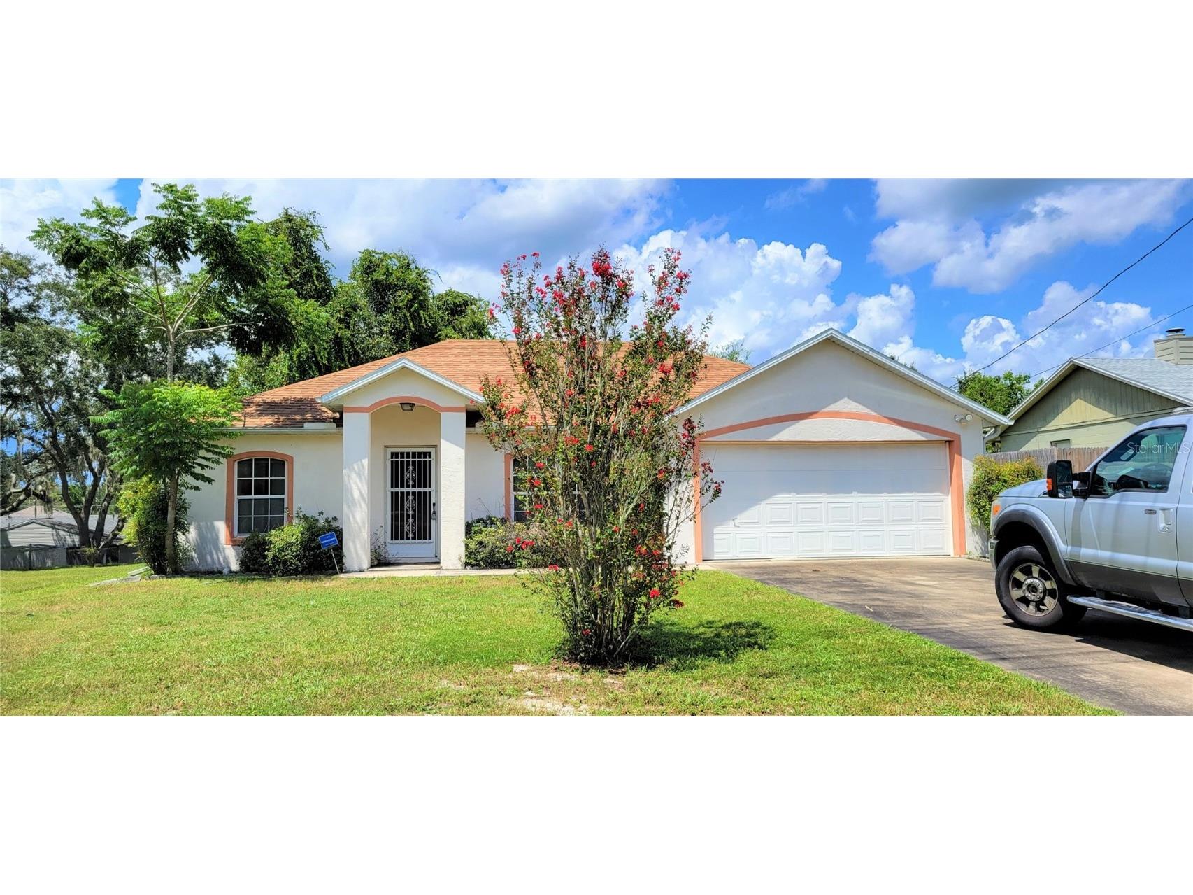 2861 Idleweise Drive Deltona FL 32738 V4931649 image1