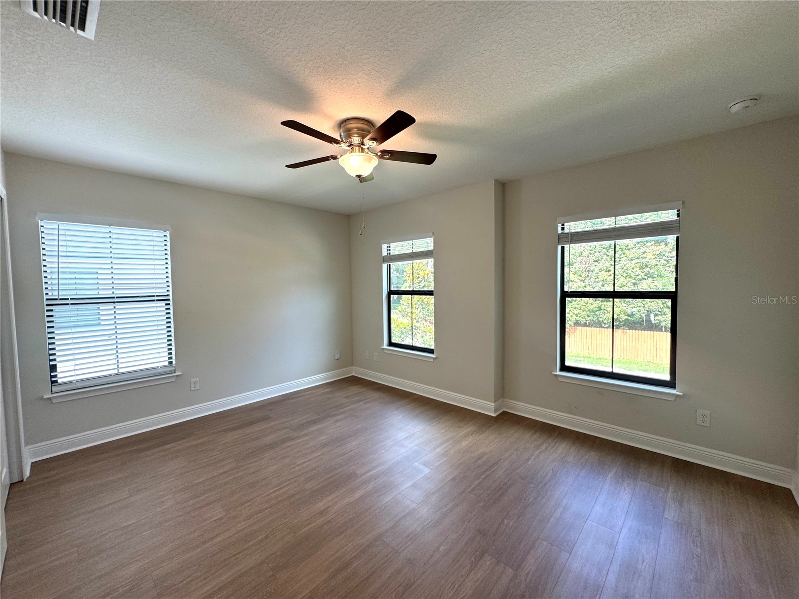 2861 Mayer Street Orlando FL 32806 O6421812 image24