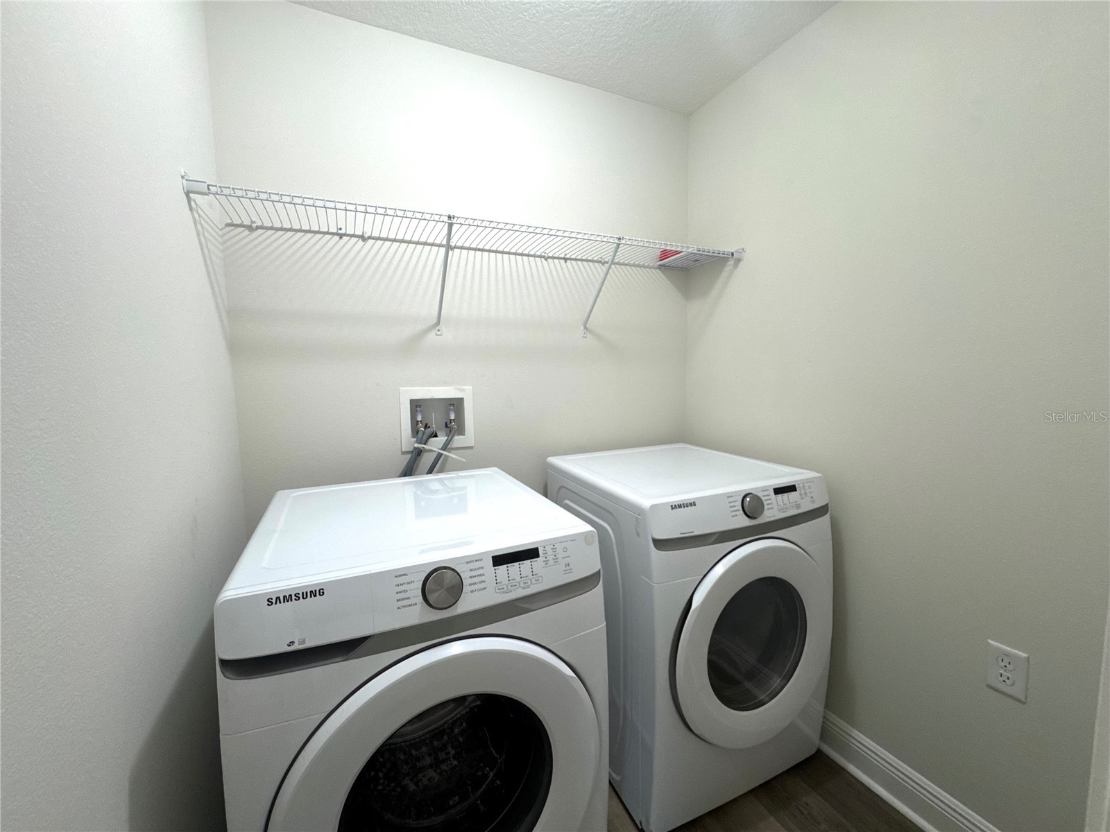 2861 Mayer Street Orlando FL 32806 O6421812 image27
