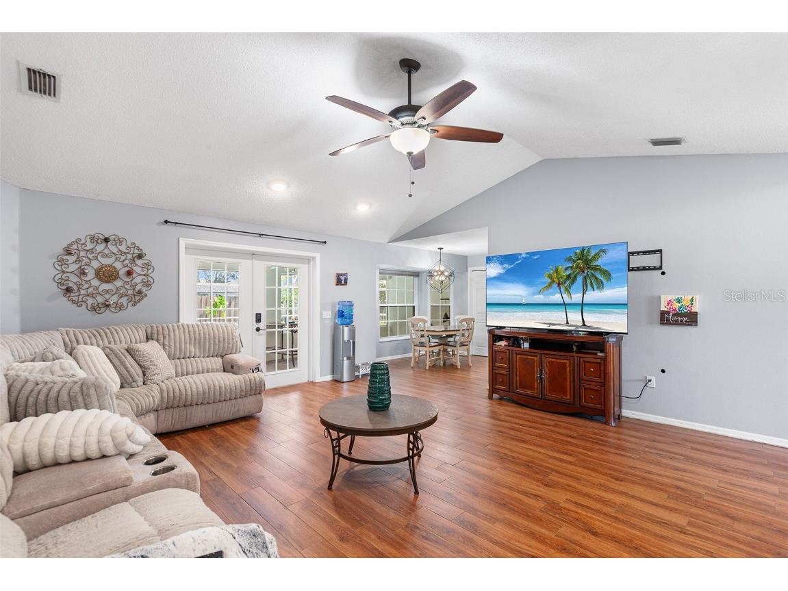 2861 Pond View Drive Haines City FL 33844 P4935239 image8