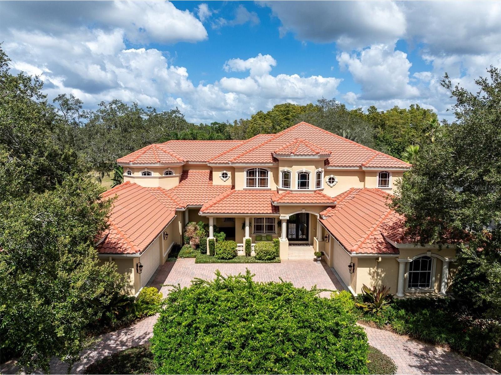 2861 Roehampton Close Tarpon Springs FL 34688 W7879852 image1