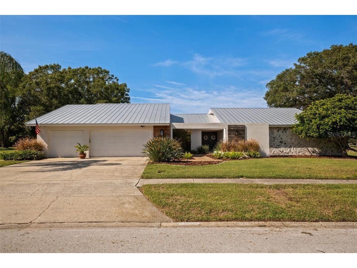 2862 Shady Oak Court Clearwater FL 33761 U8218799 image1