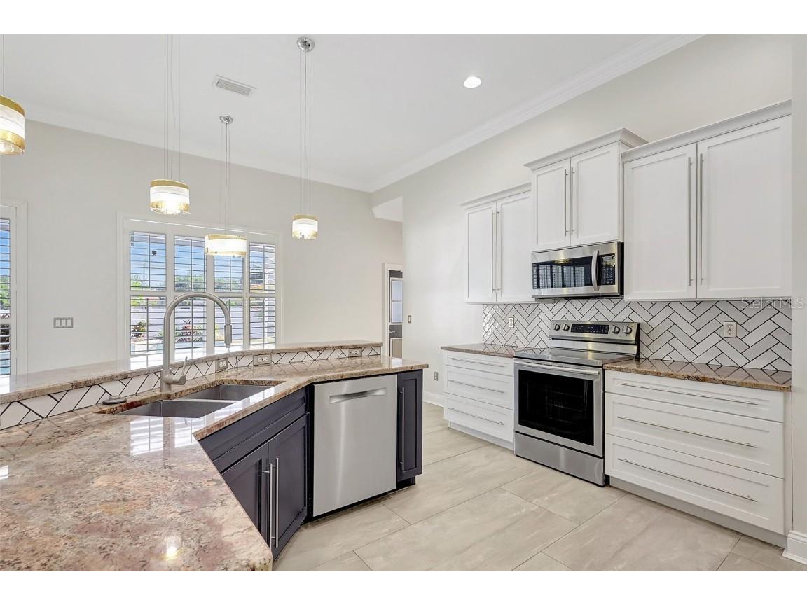 2863 Duncan Tree Circle Valrico FL 33594 TB8368792 image19