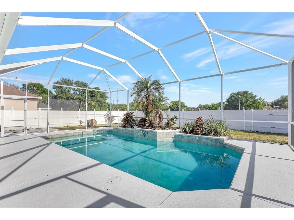 2863 Duncan Tree Circle Valrico FL 33594 TB8368792 image47