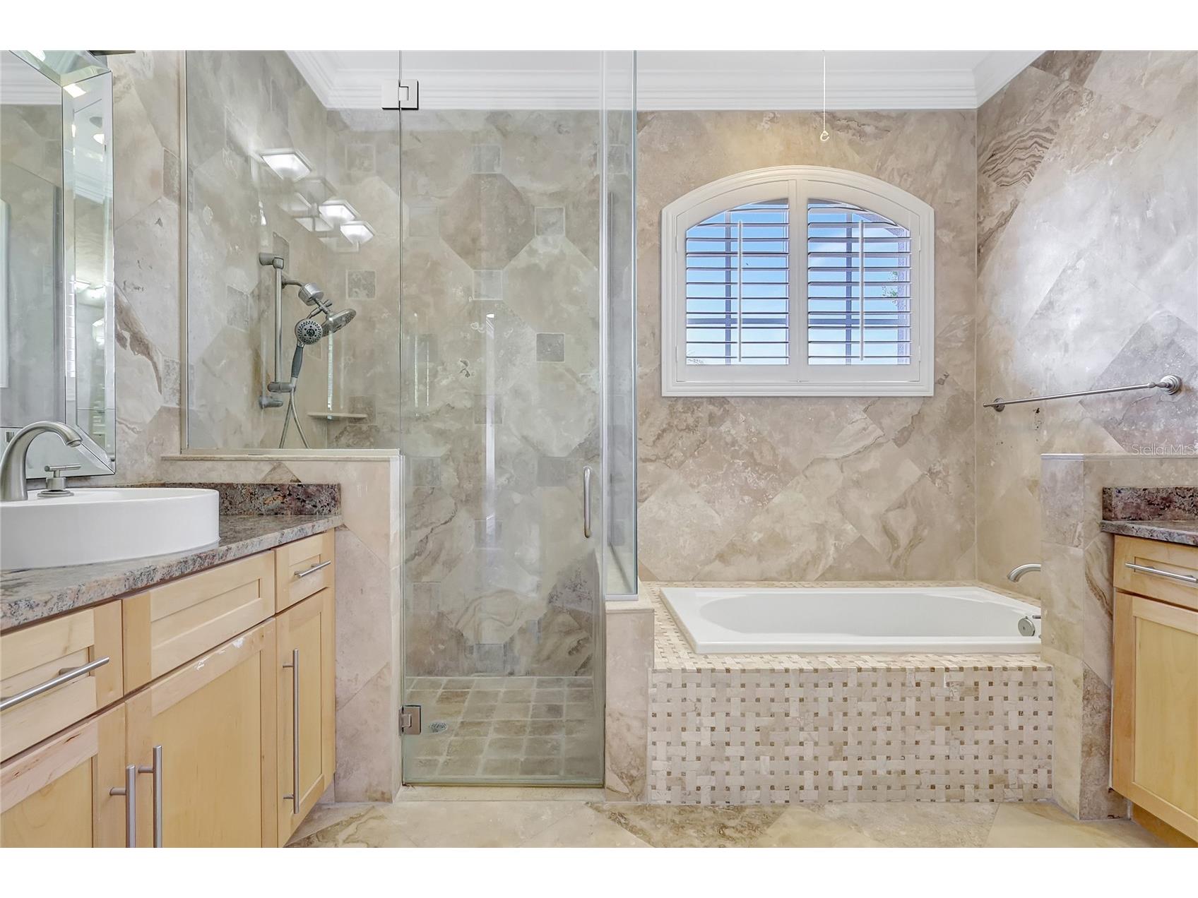 2863 Duncan Tree Circle Valrico FL 33594 TB8508450 image46