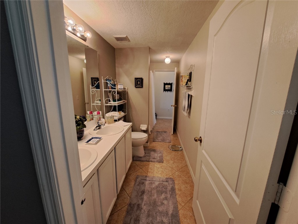 2863 Middleton Circle Kissimmee FL 34743 O6348031 image15