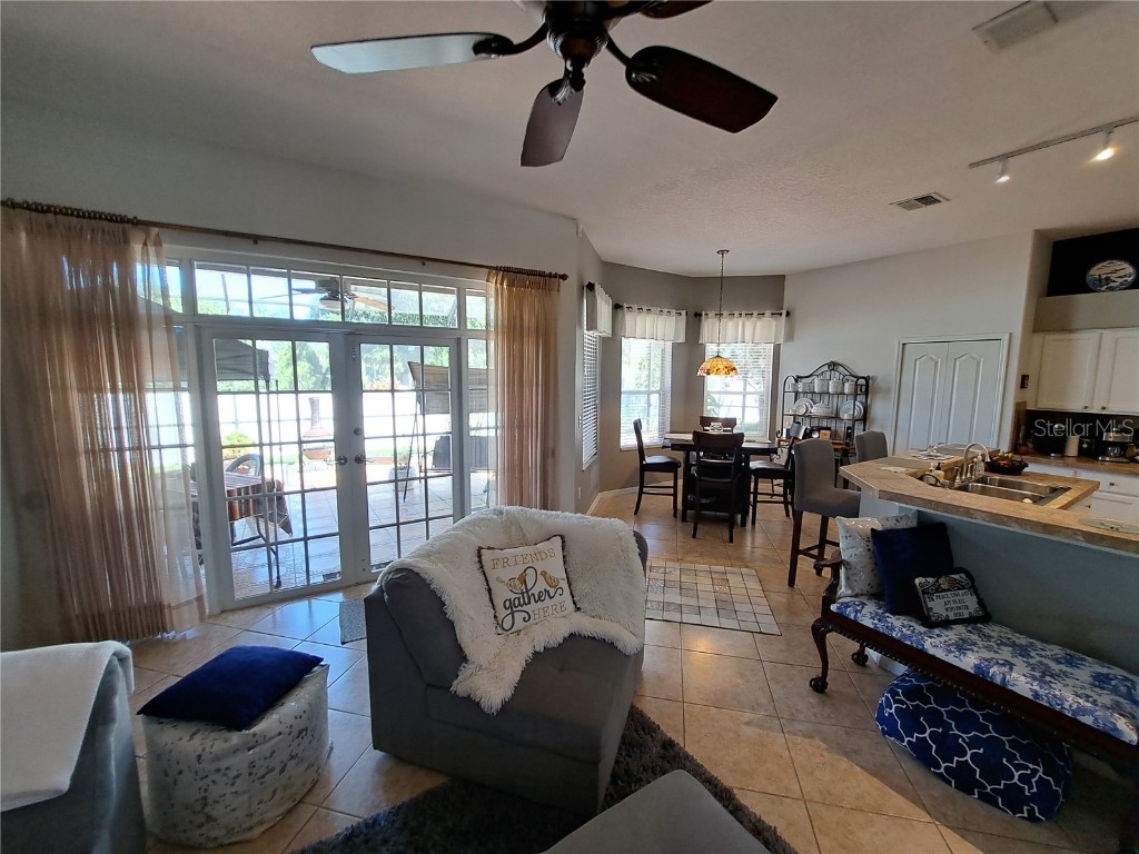 2863 Middleton Circle Kissimmee FL 34743 O6348031 image17