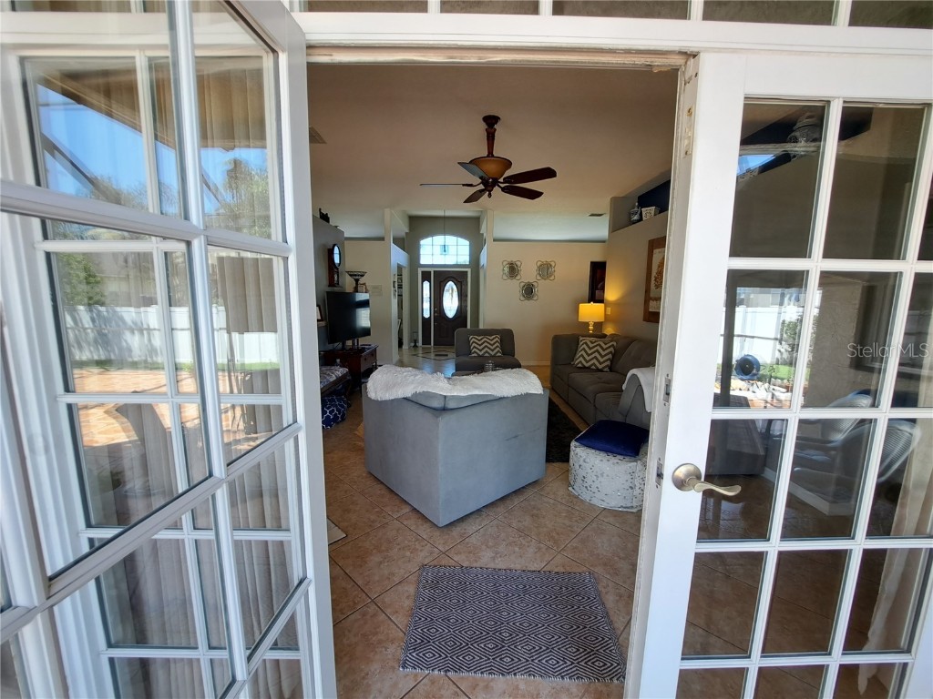 2863 Middleton Circle Kissimmee FL 34743 O6348031 image37