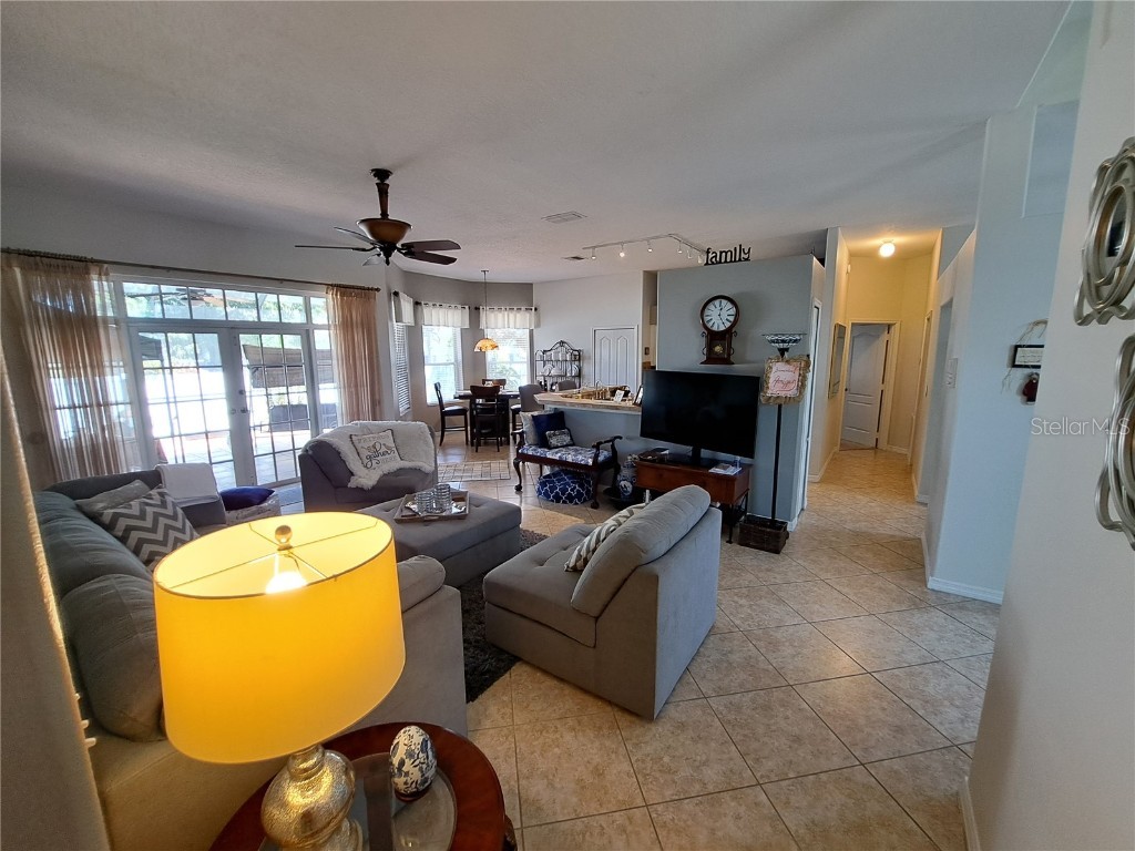 2863 Middleton Circle Kissimmee FL 34743 O6348031 image40