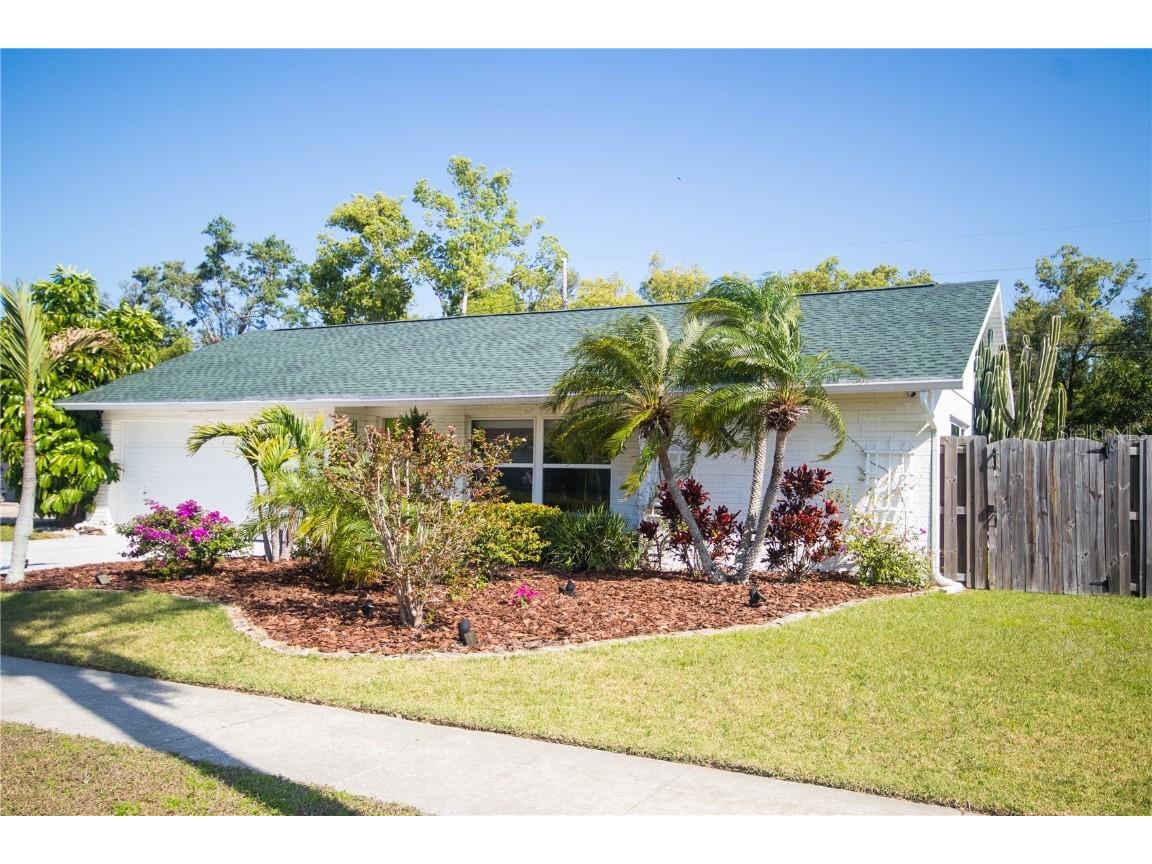 2864 Saint Croix Drive Clearwater FL 33759 TB8369210 image1