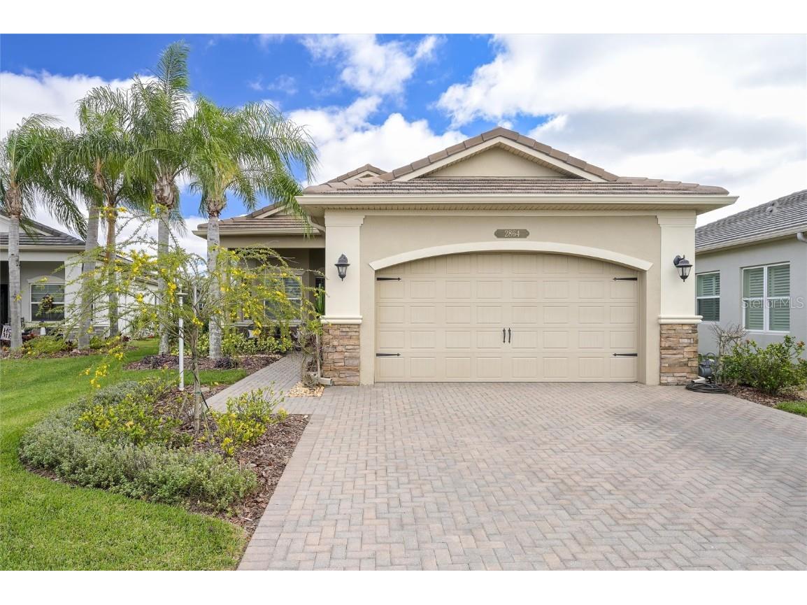 2864 Tarragona Way Wesley Chapel FL 33543 OM671856 image1