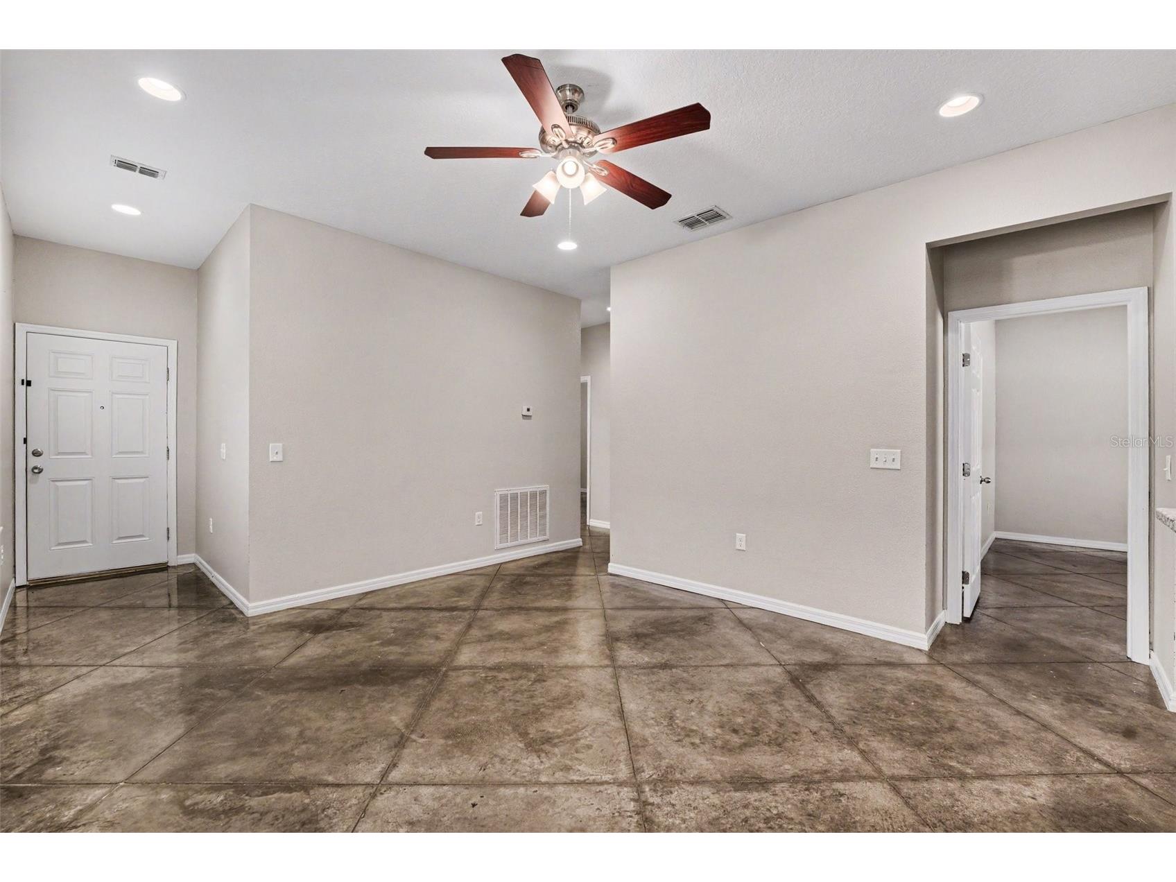 2865 Whispering Trails Drive Winter Haven FL 33884 O6418851 image3