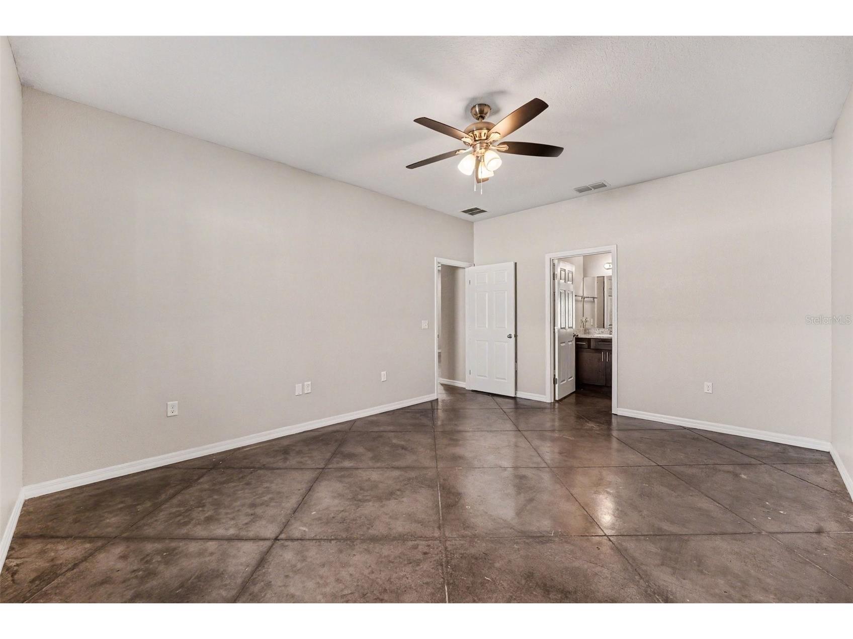 2865 Whispering Trails Drive Winter Haven FL 33884 O6418851 image7