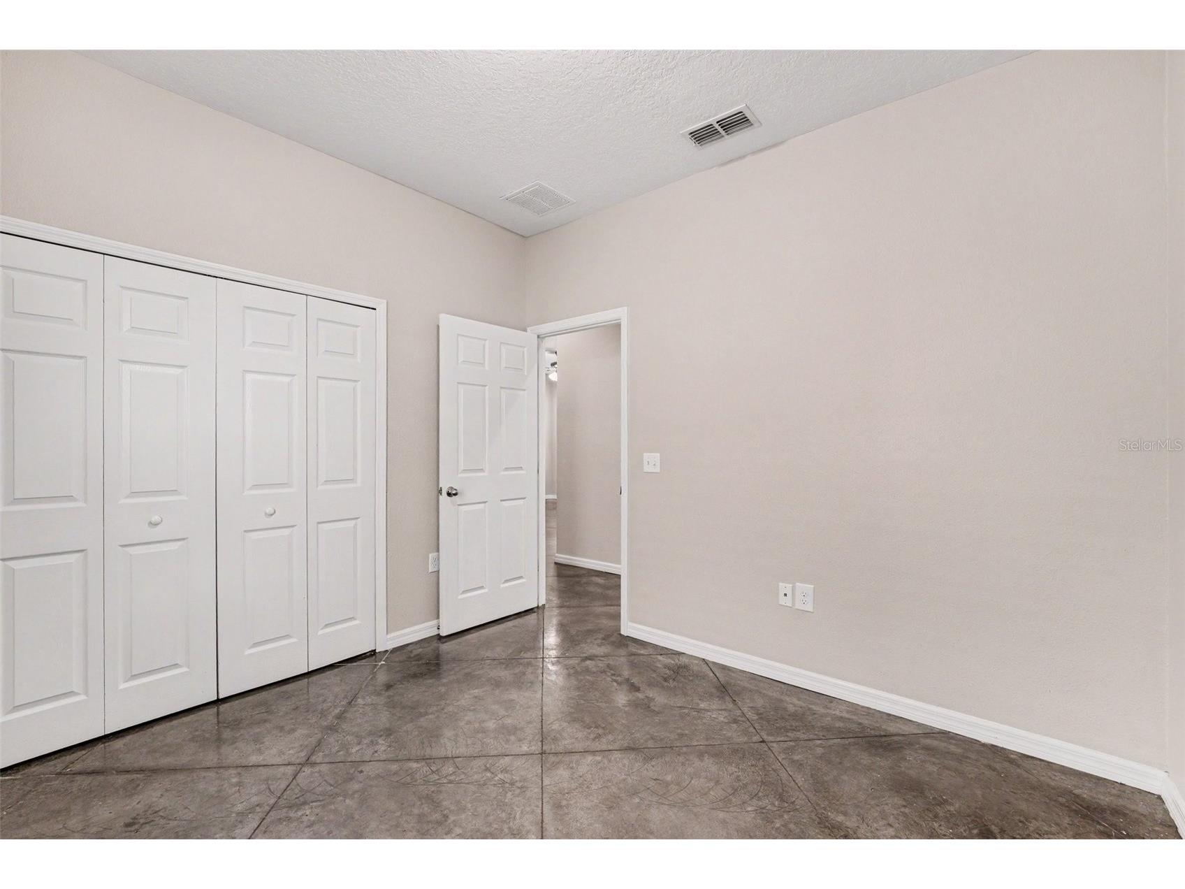 2865 Whispering Trails Drive Winter Haven FL 33884 O6418851 image9