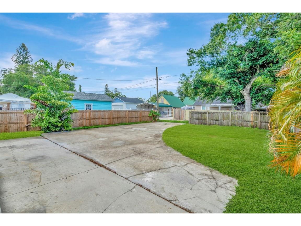 2866 15th Avenue N Saint Petersburg FL 33713 T3536279 image24