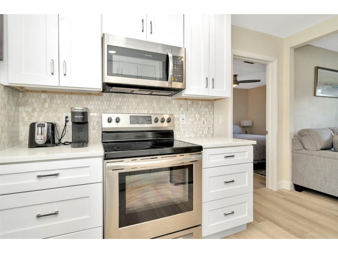 2866 15th Avenue N Saint Petersburg FL 33713 T3536279 image6