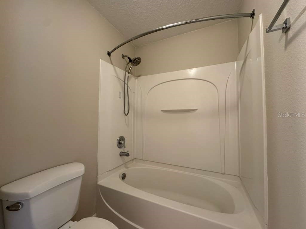 2866 Club Cortile Circle #B Kissimmee FL 34746 O6392417 image15