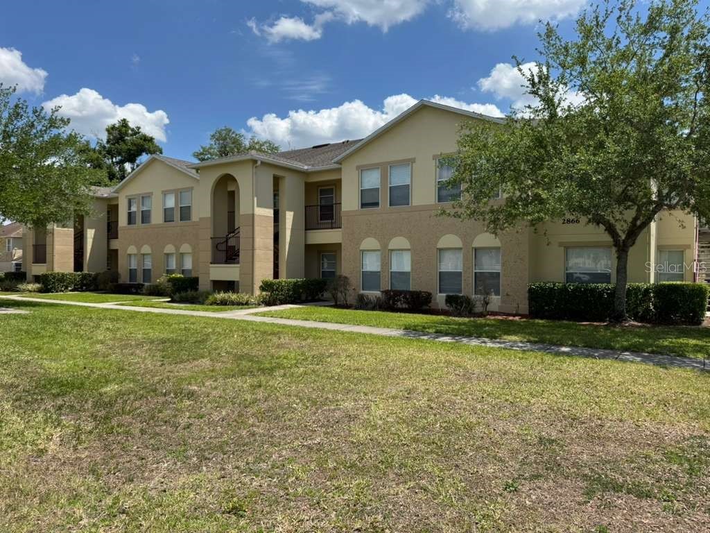 2866 Club Cortile Circle #B Kissimmee FL 34746 O6392417 image3