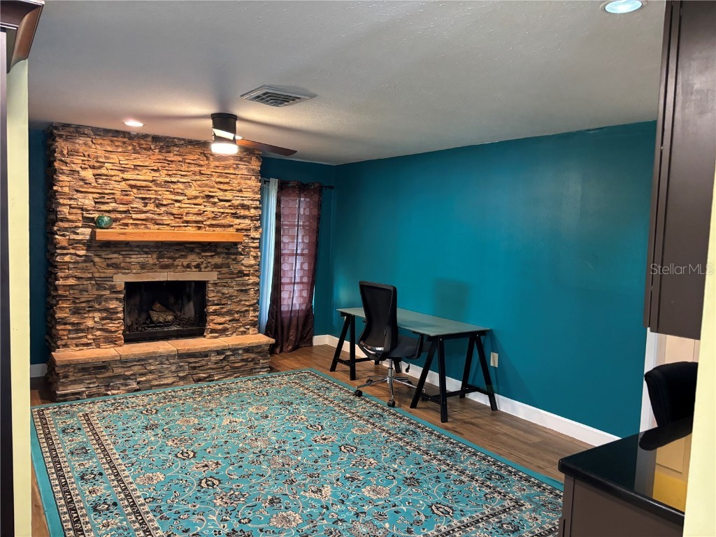 2866 E Rainbow Circle Sarasota FL 34231 A4668834 image15