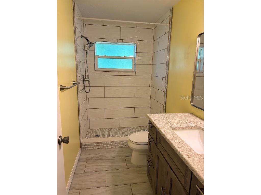 2866 E Rainbow Circle Sarasota FL 34231 A4668834 image16