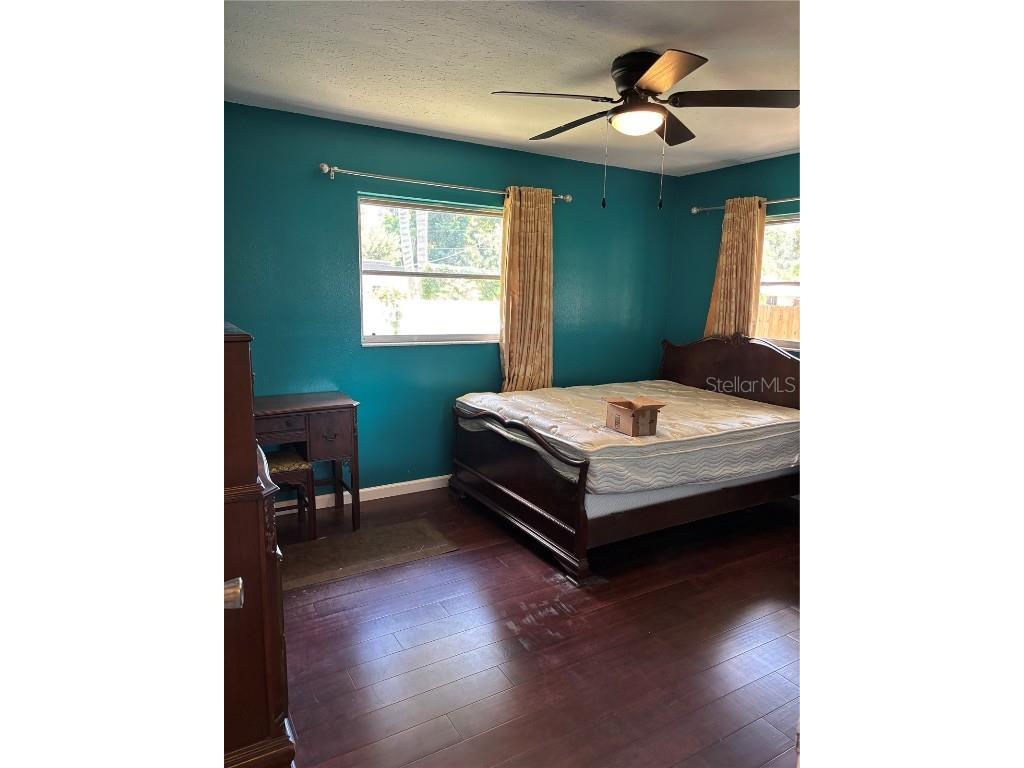 2866 E Rainbow Circle Sarasota FL 34231 A4668834 image17