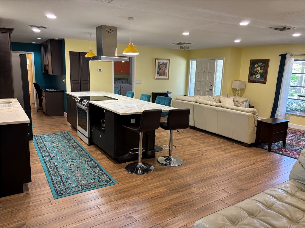 2866 E Rainbow Circle Sarasota FL 34231 A4668834 image9