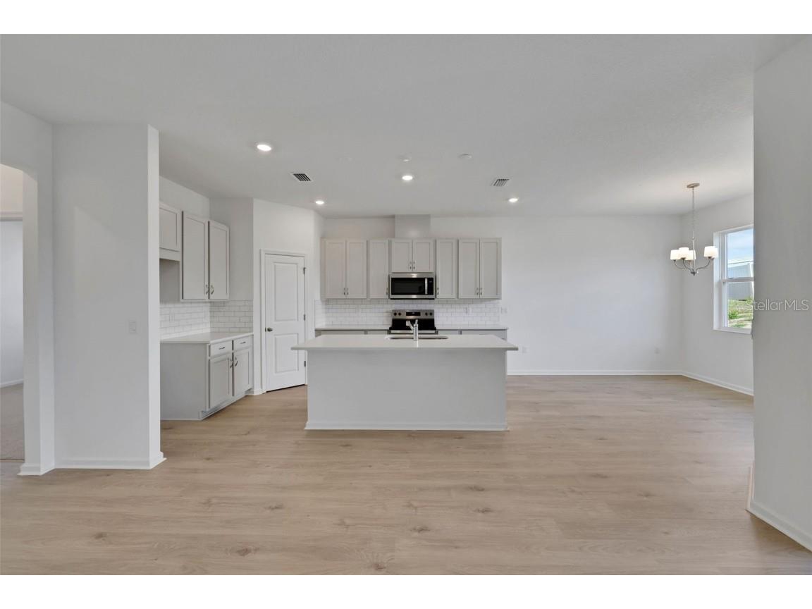 2866 Supermarine Road Tavares FL 32778 G5101621 image7