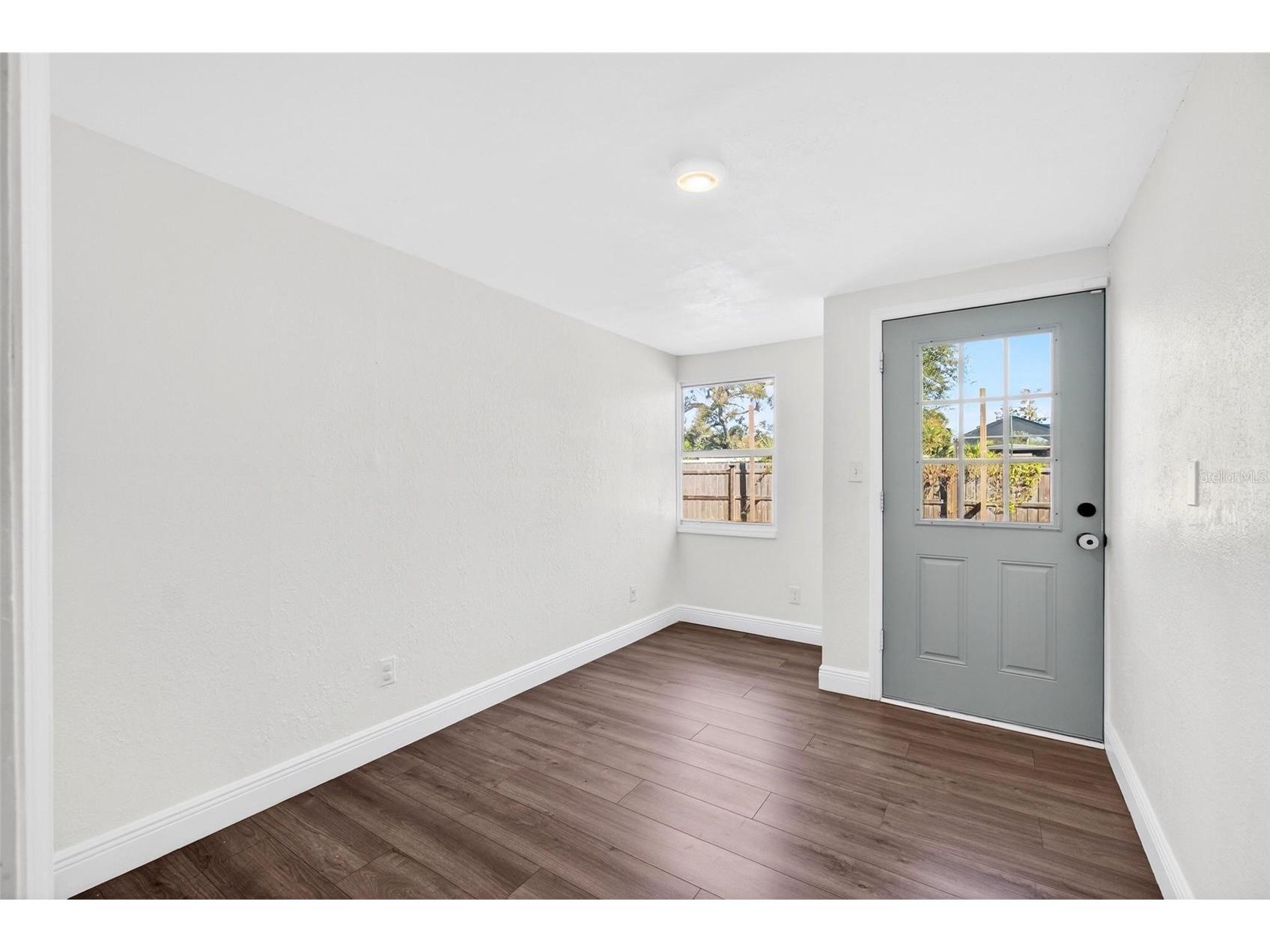 2867 51st Avenue S Saint Petersburg FL 33712 TB8475175 image14