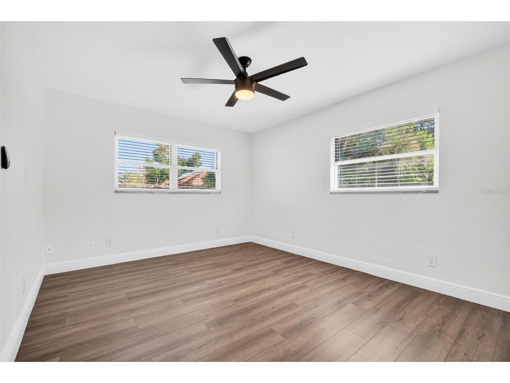 2867 51st Avenue S Saint Petersburg FL 33712 TB8475175 image16