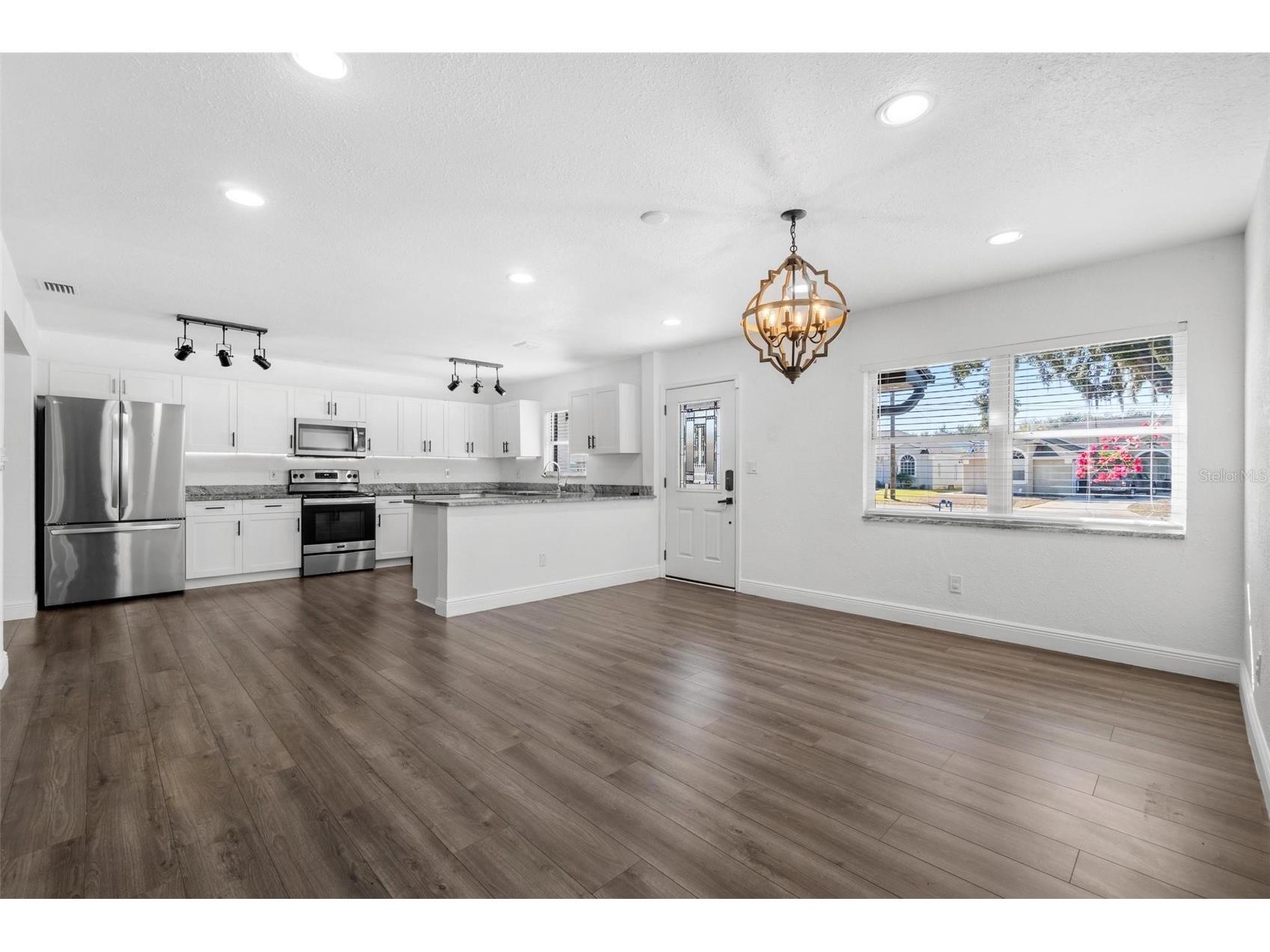 2867 51st Avenue S Saint Petersburg FL 33712 TB8475175 image4