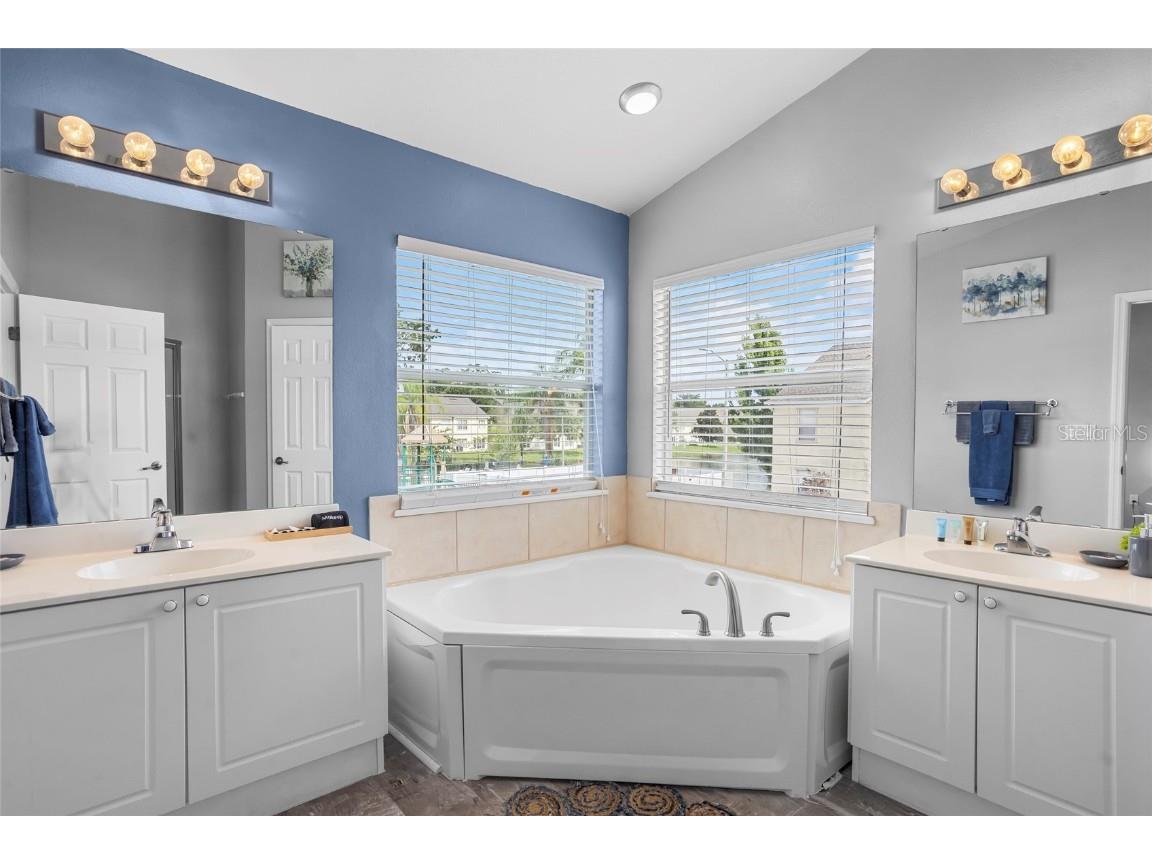 2867 Club Cortile Circle Kissimmee FL 34746 S5129335 image34