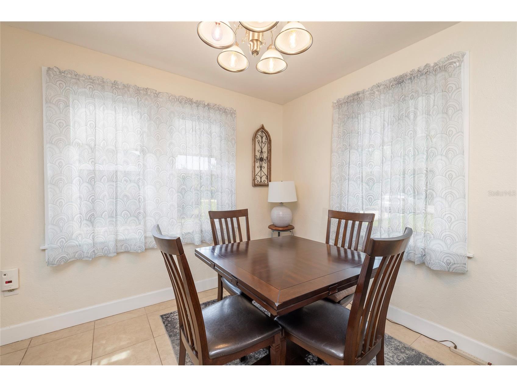 2869 30th Avenue N Saint Petersburg FL 33713 TB8531469 image10
