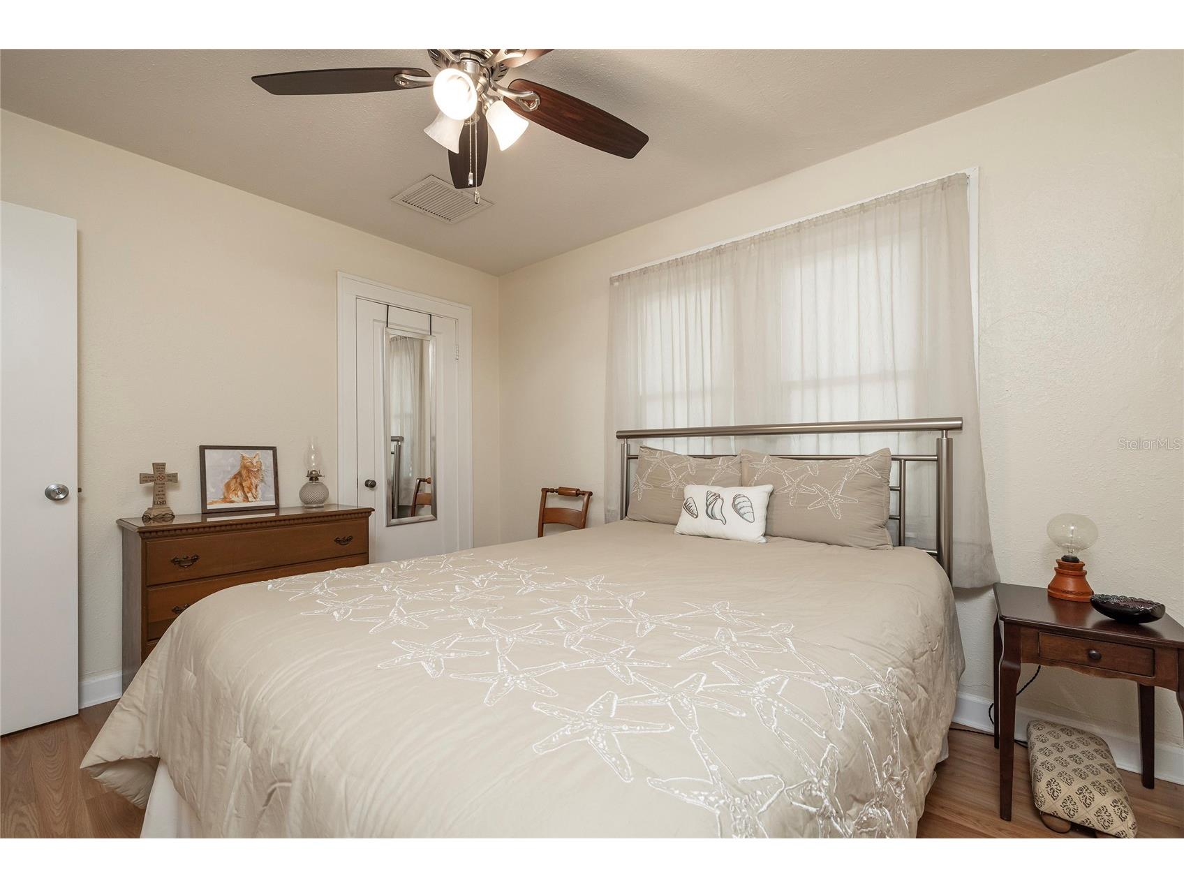 2869 30th Avenue N Saint Petersburg FL 33713 TB8531469 image23