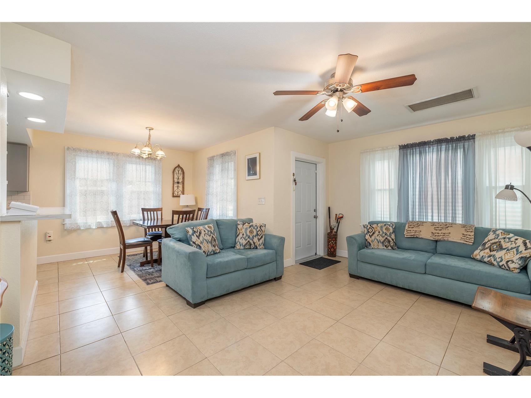 2869 30th Avenue N Saint Petersburg FL 33713 TB8531469 image9