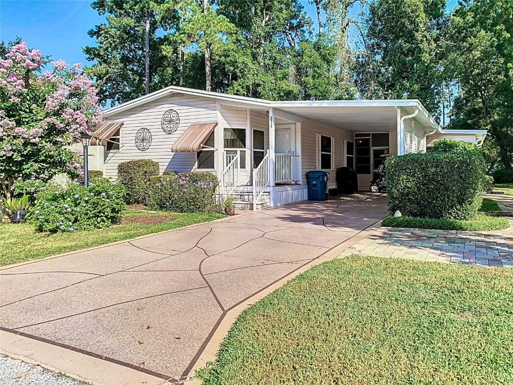 2869 Kingswood Circle Brooksville FL 34604 W7866654 image1