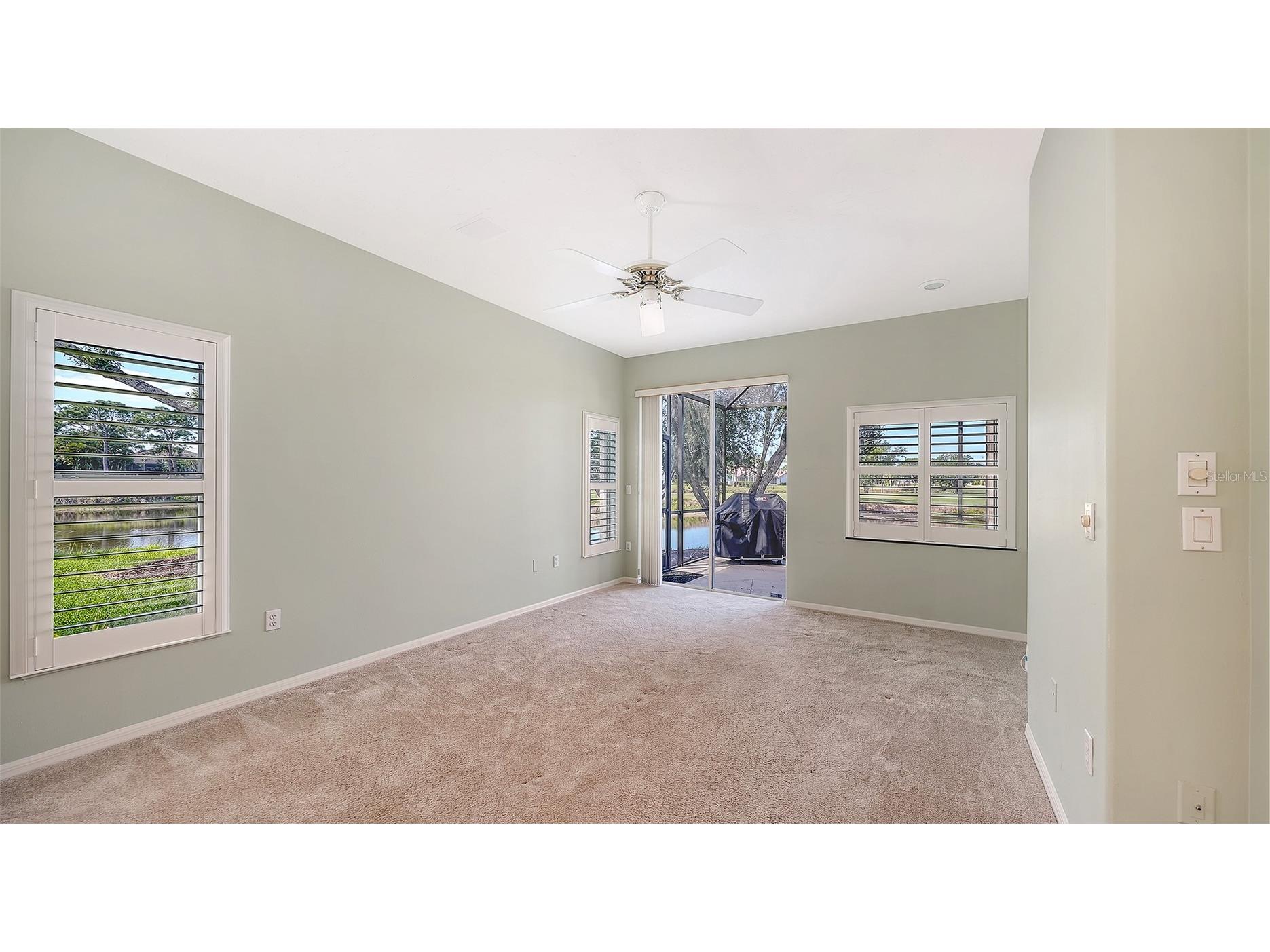 2869 Sandringham Place Sarasota FL 34235 A4691164 image16