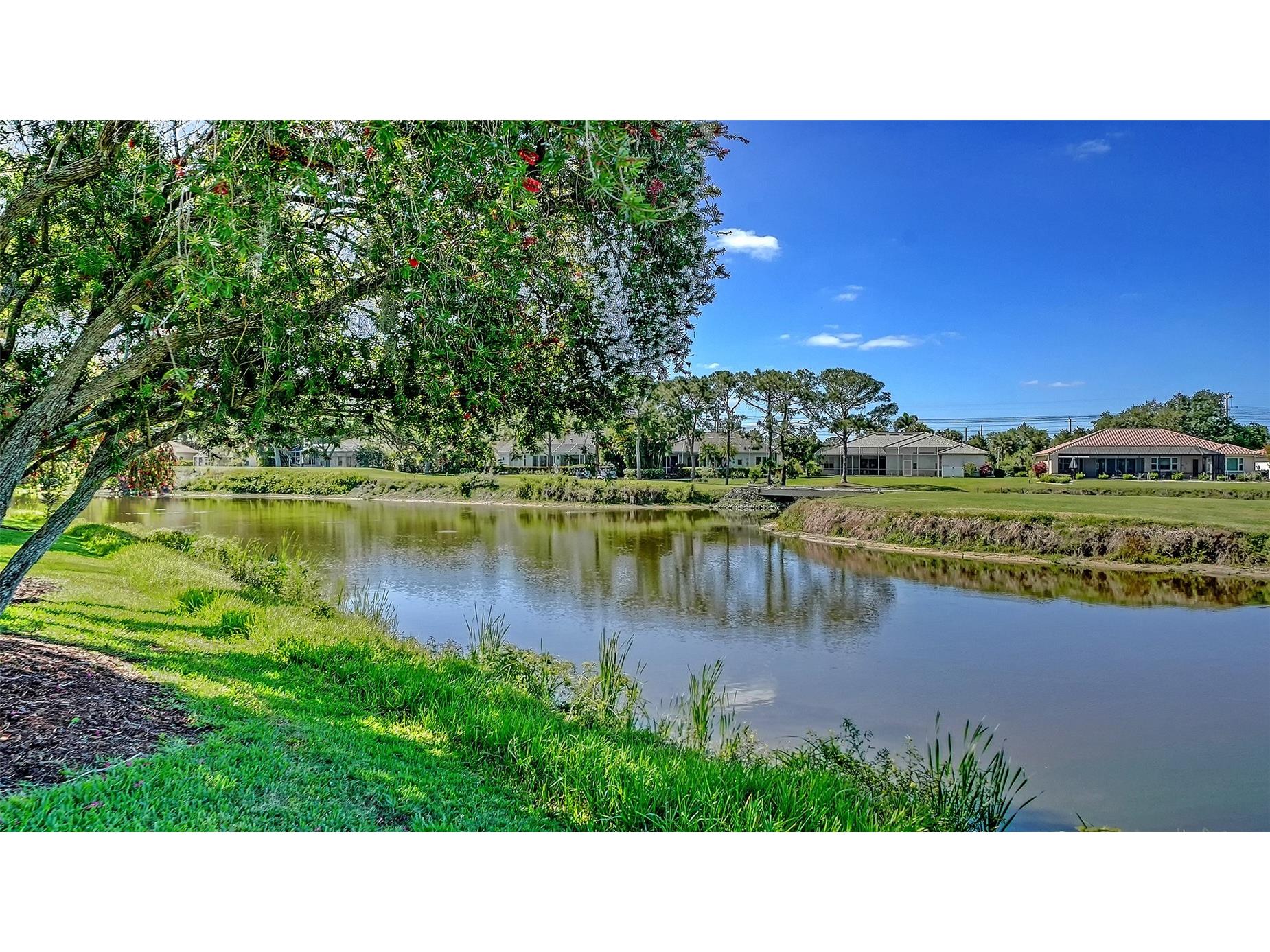 2869 Sandringham Place Sarasota FL 34235 A4691164 image22