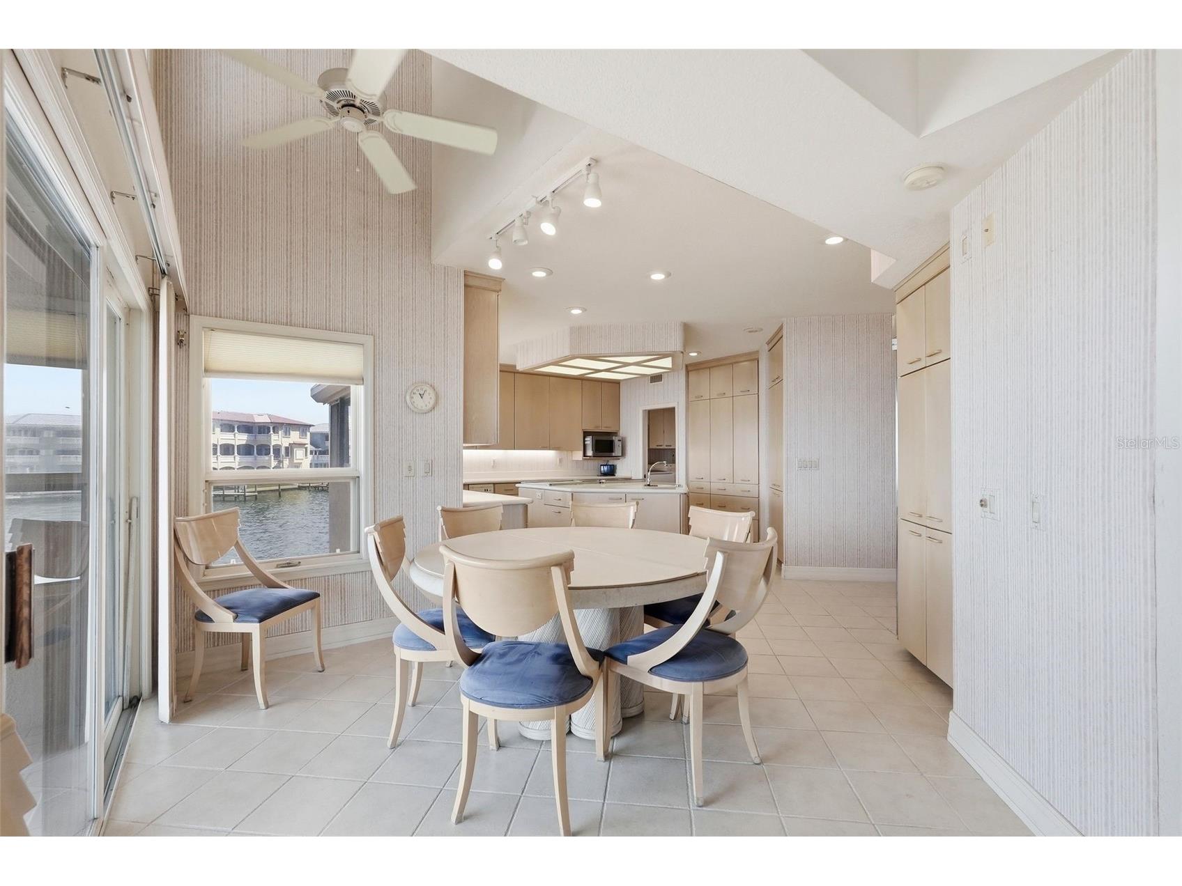 2869 Seabreeze Drive S Gulfport FL 33707 - BOCA CIEGA BAY TB8523477 image17